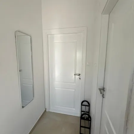 Nest Lejlighed Mostar